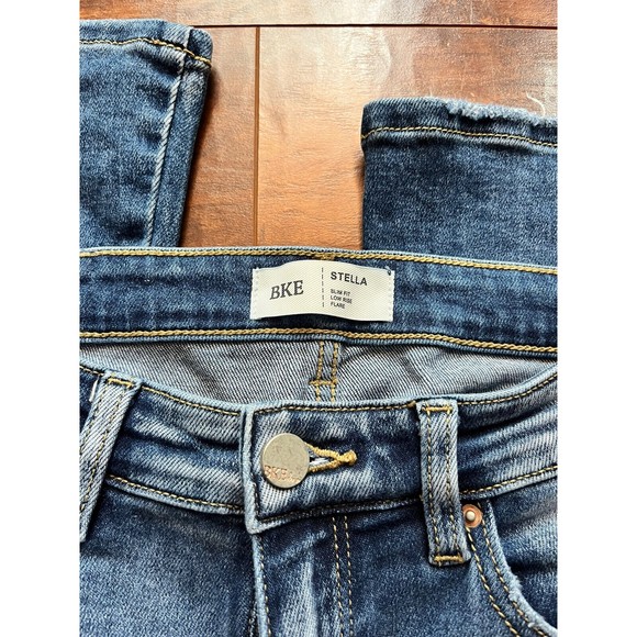BKE Stella Slim Fit Low Rise Flare Jeans Size 31 Jeans - Picture 2 of 7